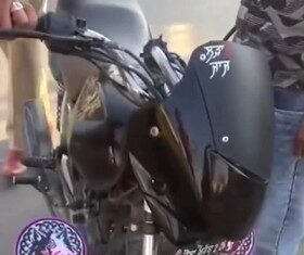 ਵੈਲਡਰ ਨੇ ਬਣਾਈ ਬਾਇਕ ਮੋਡੀਫਾਈ ਕਰਕੇ ਲਗਾਇਆ AK-47 ਦਾ ਮਾਡਲ, ਹੋਲੇ ਮਹੱਲੇ ਦੇ ਰਸਤੇ ‘ਚ ਪੁਲਿਸ ਨੇ ਕੀਤੀ ਜ਼ਬਤ