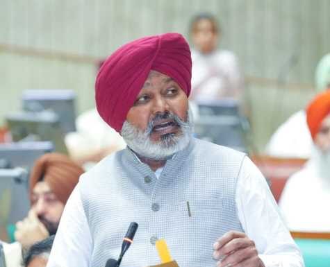 ਬਾਬੂ ਕਾਂਸ਼ੀ ਰਾਮ ਜੀ ਲਈ ਭਾਰਤ ਰਤਨ ਦੀ ਮੰਗ ਵਾਲਾ ਵਿੱਤ ਮੰਤਰੀ ਹਰਪਾਲ ਸਿੰਘ ਚੀਮਾ ਵੱਲੋਂ ਪੇਸ਼ ਮਤਾ ਵਿਧਾਨ ਸਭਾ ਦੁਆਰਾ ਸਰਬਸੰਮਤੀ ਨਾਲ ਪਾਸ