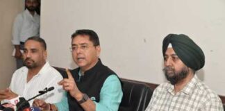 ‘ਮੁੱਖ ਮੰਤਰੀ ਰੌਸ਼ਨ ਪੰਜਾਬ ਯੋਜਨਾ’ ਤਹਿਤ ਪੰਜਾਬ ਦੇ 13,000 ਪਿੰਡਾਂ ਨੂੰ ਸੋਲਰ ਐਲ.ਈ.ਡੀ. ਲਾਈਟਾਂ ਨਾਲ ਕੀਤਾ ਜਾਵੇਗਾ ਰੌਸ਼ਨ : ਅਮਨ ਅਰੋੜਾ