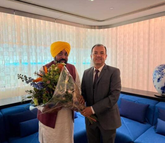 ਪੰਜਾਬ ਦੇ ਉਦਯੋਗਿਕ ਵਿਕਾਸ ਨੂੰ ਹੁਲਾਰਾ ਦੇਣ ਅਤੇ ਆਲਮੀ ਨਿਵੇਸ਼ ਨੂੰ ਆਕਰਸ਼ਿਤ ਕਰਨ ਲਈ ਮੁੱਖ ਮੰਤਰੀ ਭਗਵੰਤ ਸਿੰਘ ਮਾਨ ਅੱਜ ਤੋਂ ਨੀਦਰਲੈਂਡ ਦੇ ਦੌਰੇ ‘ਤੇ