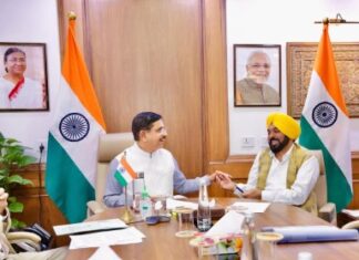 ਕਿਸਾਨਾਂ ਲਈ ਵੱਡੀ ਰਾਹਤ; ਪੰਜਾਬ ਵਿੱਚ ਭਾਰਤੀ ਖੁਰਾਕ ਨਿਗਮ ਦੇ ਗੋਦਾਮਾਂ ਵਿੱਚ ਪਏ 155 ਲੱਖ ਮੀਟ੍ਰਿਕ ਟਨ ਚੌਲ ਅਤੇ ਕਣਕ ਦੇ ਸਟਾਕ ਦੀ ਲਿਫਟਿੰਗ ਲਈ ਵਿਸ਼ੇਸ਼ ਰੇਲ ਗੱਡੀਆਂ ਚਲਾਈਆਂ ਜਾਣਗੀਆਂ: ਮੁੱਖ ਮੰਤਰੀ ਭਗਵੰਤ ਸਿੰਘ ਮਾਨ