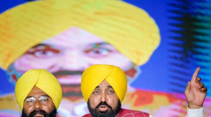 70 ਸਾਲਾਂ ਬਾਅਦ ਹੁਸ਼ਿਆਰਪੁਰ ਦੇ ਕੰਢੀ ਖੇਤਰ ਵਿੱਚ ਸ਼ਾਨਦਾਰ ਸੜਕਾਂ ਬਣਾਈਆਂ ਜਾਣਗੀਆਂ; ਮੁੱਖ ਮੰਤਰੀ ਭਗਵੰਤ ਸਿੰਘ ਮਾਨ ਨੇ 150 ਕਰੋੜ ਰੁਪਏ ਦੇ ਵਿਕਾਸ ਕਾਰਜਾਂ ਦਾ ਉਦਘਾਟਨ