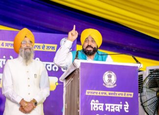 ਅੰਮ੍ਰਿਤਸਰ ਦੇ ਅਟਾਰੀ ਵਿਧਾਨ ਸਭਾ ਹਲਕੇ ਦੀਆਂ ਸਾਰੀਆਂ ਪ੍ਰਮੁੱਖ ਸੜਕਾਂ ਸ਼ਾਨਦਾਰ ਬਣਨਗੀਆਂ, ਮੁੱਖ ਮੰਤਰੀ ਭਗਵੰਤ ਸਿੰਘ ਮਾਨ ਨੇ ਨੀਂਹ ਰੱਖੀ