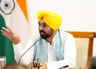 ਮਾਨਸੂਨ ਤੋਂ ਪਹਿਲਾਂ ਹੜ੍ਹਾਂ ਦੇ ਸੁਰੱਖਿਆਂ ਪ੍ਰਬੰਧਾਂ ਨੂੰ ਮਜ਼ਬੂਤ ਕਰਨ ਲਈ ਆਪ ਸਰਕਾਰ ਵੱਲੋਂ ਐਂਫੀਬੀਅਸ ਮਸ਼ੀਨਾਂ ਦੀ ਖਰੀਦ ਨੂੰ ਮਨਜ਼ੂਰੀ: ਮੁੱਖ ਮੰਤਰੀ ਭਗਵੰਤ ਸਿੰਘ ਮਾਨ