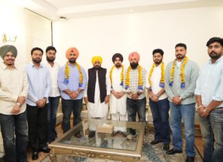 ਮਸ਼ਹੂਰ ਪਹਿਲਵਾਨ ਜੱਸਾ ਪੱਟੀ ਆਪਣੀ ਟੀਮ ਸਮੇਤ ਆਮ ਆਦਮੀ ਪਾਰਟੀ ਵਿੱਚ ਸ਼ਾਮਲ