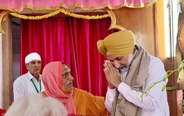 ਮੈਂਬਰ ਪਾਰਲੀਮੈਂਟ ਸਤਨਾਮ ਸਿੰਘ ਸੰਧੂ ਨੇ ਦੋਆਬਾ ਵਿੱਚ ਕੁੜੀਆਂ ਦੀ ਸਿੱਖਿਆ ਨੂੰ ਹੁਲਾਰਾ ਦੇਣ ਵਿੱਚ ਵਡਮੁੱਲਾ ਯੋਗਦਾਨ ਦੇਣ ਲਈ ਬ੍ਰਹਮ ਸਰੂਪ ਧਾਮ ਪੋਜੇਵਾਲ ਦੀ ਕੀਤੀ ਸ਼ਲਾਘਾ