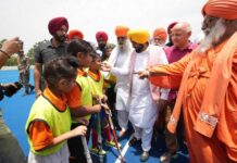 ਮੁੱਖ ਮੰਤਰੀ ਭਗਵੰਤ ਸਿੰਘ ਮਾਨ ਨੇ ਜਲੰਧਰ ਵਿੱਚ ਖੇਡਾਂ ਨੂੰ ਉਤਸ਼ਾਹਿਤ ਕਰਨ ਲਈ ਦਿੱਤਾ ਵੱਡਾ ਤੋਹਫ਼ਾ, ਪਿੰਡ ਸੀਚੇਵਾਲ ਦੇ ਸੰਤ ਅਵਤਾਰ ਸਿੰਘ ਮੈਮੋਰੀਅਲ ਹਾਕੀ ਸਟੇਡੀਅਮ ਵਿਖੇ ਐਸਟ੍ਰੋਟਰਫ ਦਾ ਕੀਤਾ ਉਦਘਾਟਨ