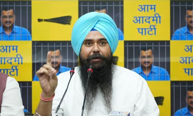 ਆਪ ਐਮਪੀ ਮਾਲਵਿੰਦਰ ਸਿੰਘ ਕੰਗ ਨੇ ਐਸਆਈਆਰ ਅਭਿਆਸ ਨੂੰ ਲੈ ਕੇ ਜਤਾਈ ਚਿੰਤਾ