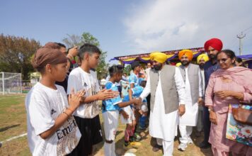 ਭਾਜਪਾ ਦੇ ਹੱਥ 700 ਕਿਸਾਨਾਂ ਦੇ ਖ਼ੂਨ ਨਾਲ ਰੰਗੇ ਹੋਏ, ਪੰਜਾਬ ਕਾਲੇ ਖੇਤੀ ਕਾਨੂੰਨਾਂ ਦੇ ਅਪਮਾਨ ਨੂੰ ਨਹੀਂ ਭੁੱਲੇਗਾ: ਮੁੱਖ ਮੰਤਰੀ ਭਗਵੰਤ ਸਿੰਘ ਮਾਨ