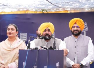 ਮੁੱਖ ਮੰਤਰੀ ਭਗਵੰਤ ਸਿੰਘ ਮਾਨ ਵੱਲੋਂ ਵਿਸ਼ਵ ਪੱਧਰੀ ਸਹੂਲਤਾਂ ਨਾਲ ਲੈਸ 250 ਪੇਂਡੂ ਖੇਡ ਮੈਦਾਨਾਂ ਦਾ ਉਦਘਾਟਨ; ਕਿਹਾ, ਪੰਜਾਬ ਦੇ ਪਿੰਡਾਂ ਤੋਂ ਅੰਤਰਰਾਸ਼ਟਰੀ ਪੱਧਰ ਦੇ ਖਿਡਾਰੀ ਪੈਦਾ ਹੋਣਗੇ