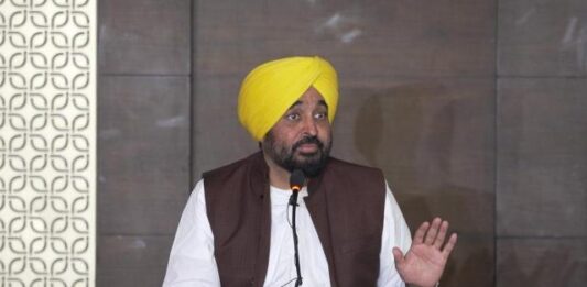 ‘ਯੁੱਧ ਨਸ਼ਿਆਂ ਵਿਰੁੱਧ’ ਮੁਹਿੰਮ ਤਹਿਤ ਪੰਜਾਬ ਦੇ ਸਕੂਲ ਸਾਲ ਭਰ ਨਸ਼ਾ ਵਿਰੋਧੀ ਜਾਗਰੂਕਤਾ ਗਤੀਵਿਧੀਆਂ ਦੀ ਅਗਵਾਈ ਕਰਨਗੇ
