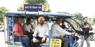 ਪੰਜਾਬ ਵਿੱਚ ਆਪਣੀ ਕਿਸਮ ਦੀ ਪਹਿਲੀ ਪਹਿਲ: ਨਿਤਿਨ ਕੋਹਲੀ ਵੱਲੋਂ ਸੀਨੀਅਰ ਸਿਟੀਜ਼ਨਾਂ ਲਈ ਮੁਫ਼ਤ ਈ-ਰਿਕਸ਼ਾ ਸੇਵਾ ਦੀ ਸ਼ੁਰੂਆਤ