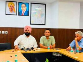 ਹਰਜੋਤ ਸਿੰਘ ਬੈਂਸ ਵੱਲੋਂ “ਮਿਸ਼ਨ ਕਲੀਨ ਪੰਜਾਬ” ਦੀ ਸ਼ੁਰੂਆਤ; ਸਾਰੇ ਐਮ.ਸੀ. ਅਧਿਕਾਰੀ ਰੋਜ਼ਾਨਾ ਸਵੇਰੇ 7 ਤੋਂ 8 ਵਜੇ ਤੱਕ ਫ਼ੀਲਡ ਵਿੱਚ ਹੋਣਗੇ