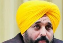 ਫਰਜ਼ੀ ਵੀਡੀਓ ਵਿੱਚ ਮੈਂ ਨਹੀਂ ਹਾਂ ਸੁਖਬੀਰ ਬਾਦਲ ਦੇ ਇਸ਼ਾਰੇ ’ਤੇ ਮੇਰੇ ਖਿਲਾਫ਼ ਸਾਜ਼ਿਸ਼ ਰਚੀ ਗਈ ਜਿਸ ਤੋਂ ਬਾਅਦ ਇਹ ਆਦੇਸ਼ ਜਾਰੀ ਹੋਇਆ-ਭਗਵੰਤ ਸਿੰਘ ਮਾਨ