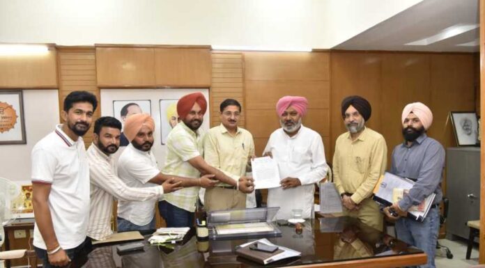 ਵਿੱਤ ਮੰਤਰੀ ਹਰਪਾਲ ਸਿੰਘ ਚੀਮਾ ਵੱਲੋਂ ਕਰਮਚਾਰੀਆਂ ਦੇ ਲੰਬਿਤ ਮੁੱਦਿਆਂ ਦਾ ਠੋਸ ਹੱਲ ਲੱਭਣ ਲਈ ਵੱਖ-ਵੱਖ ਵਿਭਾਗਾਂ ਦੀਆਂ ਕਰਮਚਾਰੀ ਯੂਨੀਅਨਾਂ ਨਾਲ ਮੀਟਿੰਗਾਂ