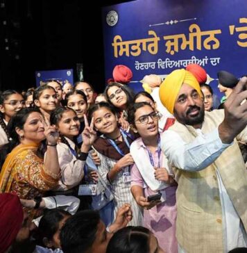 ਅਸੀਂ ਪੰਜਾਬ ਨੂੰ ਦੇਸ਼ ਦਾ ਮੋਹਰੀ ਸਿੱਖਿਆ ਕੇਂਦਰ ਬਣਾਵਾਂਗੇ, ਸਾਡੇ ਬੱਚਿਆਂ ਨੂੰ ਕੈਨੇਡਾ ਜਾਂ ਆਸਟ੍ਰੇਲੀਆ ਵੱਲ ਦੇਖਣ ਦੀ ਲੋੜ ਨਹੀਂ ਰਹੇਗੀ: ਮੁੱਖ ਮੰਤਰੀ ਭਗਵੰਤ ਸਿੰਘ ਮਾਨ
