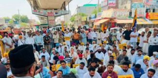 ਮੁੱਖ ਮੰਤਰੀ ਭਗਵੰਤ ਸਿੰਘ ਮਾਨ ਨੂੰ ਨਿਸ਼ਾਨਾ ਬਣਾਉਣ ਵਾਲੀ ਫਰਜ਼ੀ ਵੀਡੀਓ ਫੈਲਾ ਕੇ ਅਕਾਲੀ ਦਲ ਦੀਆਂ ਪੰਥ ਵਿਰੋਧੀ ਅਤੇ ਪੰਜਾਬ ਵਿਰੋਧੀ ਗਤੀਵਿਧੀਆਂ ਖ਼ਿਲਾਫ਼ ਆਪ ਨੇ ਸੂਬਾ ਪੱਧਰੀ ਪ੍ਰਦਰਸ਼ਨ ਕੀਤਾ