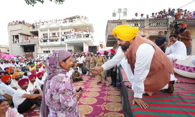ਪਹਿਲੀ ਜੁਲਾਈ ਨੂੰ ਹਰ ਮਹਿਲਾ ਦੇ ਖਾਤੇ ਵਿੱਚ ਪਾਈ ਜਾਵੇਗੀ ਤਿੰਨ ਮਹੀਨਿਆਂ ਦੀ ‘ਮਾਵਾਂ ਧੀਆਂ ਸਤਿਕਾਰ ਰਾਸ਼ੀ’: ਮੁੱਖ ਮੰਤਰੀ ਭਗਵੰਤ ਸਿੰਘ ਮਾਨ