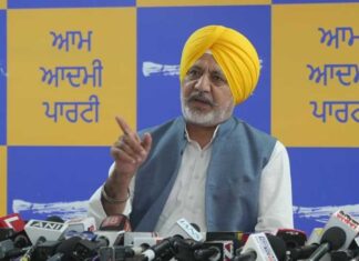 ਐਸਆਈਟੀ ਨੂੰ ਦਿੱਤੇ ਆਪਣੇ ਬਿਆਨ ਵਿੱਚ ਸਾਬਕਾ ਜਥੇਦਾਰ ਗਿਆਨੀ ਰਘਬੀਰ ਸਿੰਘ ਨੇ ਪੁਸ਼ਟੀ ਕੀਤੀ ਕਿ ਸੁਖਬੀਰ ਬਾਦਲ ਨੇ ਬਹਿਬਲ ਕਲਾਂ ਗੋਲੀਕਾਂਡ ਦੀ ਜ਼ਿੰਮੇਵਾਰੀ ਕਬੂਲੀ ਸੀ: ਬਲਤੇਜ ਪੰਨੂ