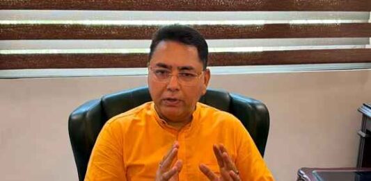 ਪਾਵਰ ਕਾਰਪੋਰੇਸ਼ਨ ਦੇ ਕਰਮਚਾਰੀ ਕਿਸਾਨਾਂ ਤੇ ਆਮ ਜਨਤਾ ਲਈ ਪਰੇਸ਼ਾਨੀ ਦਾ ਕਾਰਨ ਨਾ ਬਣਨ; ਹੜਤਾਲ ਵਾਪਸ ਲੈਣ, ਸਰਕਾਰ ਗੱਲਬਾਤ ਲਈ ਹਮੇਸ਼ਾ ਤਿਆਰ: ਅਮਨ ਅਰੋੜਾ
