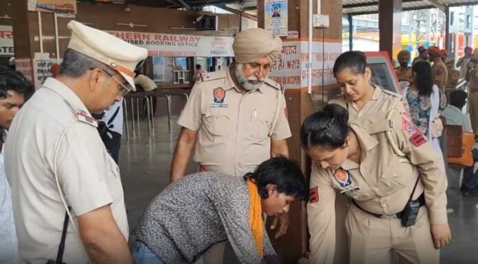 ਪਰਹਾਰ ਮੁਹਿੰਮ ਤਹਿਤ ਬਠਿੰਡਾ ‘ਚ ਵੱਡਾ ਸਰਚ ਆਪ੍ਰੇਸ਼ਨ, 150 ਵਿਅਕਤੀ ਰਾਊਂਡਅੱਪ; ਹੈਰੋਇਨ ਤੇ ਨਾਜਾਇਜ਼ ਸ਼ਰਾਬ ਬਰਾਮਦ