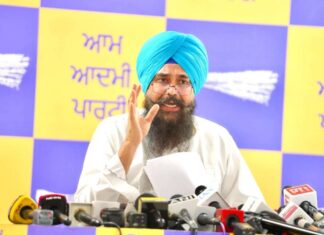 ਜਾਗਤ ਜੋਤ ਗੁਰੂ ਗ੍ਰੰਥ ਸਾਹਿਬ ਸਤਿਕਾਰ ਬਿੱਲ ‘ਤੇ ਮਾਲਵਿੰਦਰ ਕੰਗ ਨੇ ਕਿਹਾ- ਐਕਟ ਦਾ ਮਕਸਦ ਸਿਰਫ਼ ਸ਼ਰਾਰਤੀ ਅਨਸਰਾਂ ਨੂੰ ਸਜ਼ਾ ਦੇਣਾ ਹੈ, ਸ਼ਰਧਾਲੂਆਂ ਨੂੰ ਪਰੇਸ਼ਾਨ ਕਰਨਾ ਜਾਂ ਸਿੱਖ ਧਾਰਮਿਕ ਮਾਮਲਿਆਂ ਵਿੱਚ ਦਖਲ ਦੇਣਾ ਨਹੀਂ
