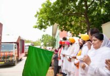 ਸ੍ਰੀ ਗੁਰੂ ਰਵਿਦਾਸ ਜੀ ਮਹਾਰਾਜ ਦਾ ਸੰਦੇਸ਼ ਪੰਜਾਬ ਦੇ ਕੋਨੇ-ਕੋਨੇ ਤੱਕ ਪਹੁੰਚੇਗਾ; ਮੁੱਖ ਮੰਤਰੀ ਭਗਵੰਤ ਸਿੰਘ ਮਾਨ ਨੇ ਡਾਕੂਮੈਂਟਰੀ ਵੈਨਾਂ ਨੂੰ ਹਰੀ ਝੰਡੀ ਦਿਖਾ ਕੇ ਕੀਤਾ ਰਵਾਨਾ