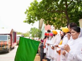 ਸ੍ਰੀ ਗੁਰੂ ਰਵਿਦਾਸ ਜੀ ਮਹਾਰਾਜ ਦਾ ਸੰਦੇਸ਼ ਪੰਜਾਬ ਦੇ ਕੋਨੇ-ਕੋਨੇ ਤੱਕ ਪਹੁੰਚੇਗਾ; ਮੁੱਖ ਮੰਤਰੀ ਭਗਵੰਤ ਸਿੰਘ ਮਾਨ ਨੇ ਡਾਕੂਮੈਂਟਰੀ ਵੈਨਾਂ ਨੂੰ ਹਰੀ ਝੰਡੀ ਦਿਖਾ ਕੇ ਕੀਤਾ ਰਵਾਨਾ