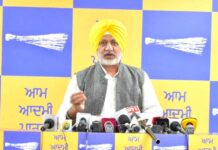 ਕਾਂਗਰਸ ਦਾ ਕਾਲਾ ਅਧਿਆਏ, ਭਾਜਪਾ ਸੱਚ ਨੂੰ ਦਬਾਉਣ ਵਿੱਚ ਕਰ ਰਹੀ ਮਦਦ, ਅਕਾਲੀ ਦਲ ਇਸ ਦਾ ਸਿਆਸੀਕਰਨ ਕਰ ਰਿਹਾ ਹੈ, ਤਿੰਨਾਂ ਨੇ ਜਸਵੰਤ ਸਿੰਘ ਖਾਲੜਾ ਅਤੇ ਪੰਜਾਬ ਨਾਲ ਧ੍ਰੋਹ ਕਮਾਇਆ: ਬਲਤੇਜ ਪੰਨੂ