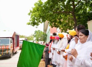 ਸ੍ਰੀ ਗੁਰੂ ਰਵਿਦਾਸ ਜੀ ਮਹਾਰਾਜ ਦਾ ਸੰਦੇਸ਼ ਪੰਜਾਬ ਦੇ ਕੋਨੇ-ਕੋਨੇ ਤੱਕ ਪਹੁੰਚੇਗਾ; ਮੁੱਖ ਮੰਤਰੀ ਭਗਵੰਤ ਸਿੰਘ ਮਾਨ ਨੇ ਡਾਕੂਮੈਂਟਰੀ ਵੈਨਾਂ ਨੂੰ ਹਰੀ ਝੰਡੀ ਦਿਖਾ ਕੇ ਕੀਤਾ ਰਵਾਨਾ