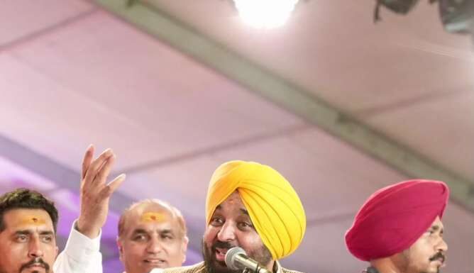 40 ਲੱਖ ਔਰਤਾਂ ਇਕ ਅਗਸਤ ਨੂੰ ਪਹਿਲੀ ਵਾਰ ਸਨਮਾਨ ਰਾਸ਼ੀ ਪ੍ਰਾਪਤ ਕਰਨ ਲਈ ਰਜਿਸਟਰ ਹੋ ਰਹੀਆਂ ਹਨ: ਮੁੱਖ ਮੰਤਰੀ ਭਗਵੰਤ ਸਿੰਘ ਮਾਨ