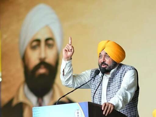 ਆਪ ਸਰਕਾਰ ਦੇਸ਼ ਲਈ ਮਹਾਨ ਕੁਰਬਾਨੀਆਂ ਦੇਣ ਵਾਲੇ ਆਜ਼ਾਦੀ ਘੁਲਾਟੀਆਂ ਦੇ ਸੁਪਨਿਆਂ ਨੂੰ ਸਾਕਾਰ ਕਰਨ ਲਈ ਪੂਰੀ ਤਰ੍ਹਾਂ ਵਚਨਬੱਧ: ਮੁੱਖ ਮੰਤਰੀ ਭਗਵੰਤ ਸਿੰਘ ਮਾਨ