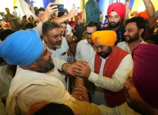 ਬੁੱਢੇ ਨਾਲੇ ਦੀ ਜਲਦ ਹੋਵੇਗੀ ਸਫ਼ਾਈ, ਮੁੱਖ ਮੰਤਰੀ ਭਗਵੰਤ ਸਿੰਘ ਮਾਨ ਨੇ ਲੁਧਿਆਣਾ ਦੇ ਹੈਬੋਵਾਲ ਵਿੱਚ ਕੰਪਰੈੱਸਡ ਬਾਇਓਗੈਸ ਪਲਾਂਟ ਦਾ ਰੱਖਿਆ ਨੀਂਹ ਪੱਥਰ