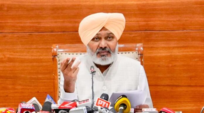 ਪੰਜਾਬ ਦੇਸ਼ ਵਿੱਚ ਸਭ ਤੋਂ ਵੱਧ ਤਨਖਾਹ ਸਕੇਲਾਂ ਵਿੱਚੋਂ ਸਕੇਲ ਅਦਾ ਕਰ ਰਿਹਾ, ਕਈ ਸ਼੍ਰੇਣੀਆਂ ਵਿੱਚ ਕੇਂਦਰ ਸਰਕਾਰ ਤੋਂ ਵੀ ਅੱਗੇ: ਹਰਪਾਲ ਸਿੰਘ ਚੀਮਾ