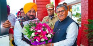 ਮੁੱਖ ਮੰਤਰੀ ਭਗਵੰਤ ਸਿੰਘ ਮਾਨ ਨੇ ਜਗਤਾਰ ਸਿੰਘ ਹਵਾਰਾ ਨੂੰ 10 ਦਿਨਾਂ ਦੀ ਪੈਰੋਲ ਦੇਣ ਲਈ ਰਾਜਪਾਲ ਨਾਲ ਮੁਲਾਕਾਤ ਕੀਤੀ