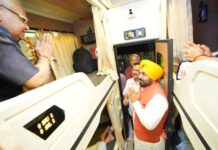 ਪੰਜਾਬ ਦੀ ਤੀਰਥ ਯਾਤਰਾ ਯੋਜਨਾ ਦਾ ਵਿਸਥਾਰ, 15 ਬੱਸਾਂ ਬਜ਼ੁਰਗਾਂ ਨੂੰ ਲੈ ਕੇ ਸ੍ਰੀ ਖਾਟੂ ਸ਼ਿਆਮ-ਸਾਲਾਸਰ ਬਾਲਾਜੀ, ਹਰਿਦੁਆਰ-ਰਿਸ਼ੀਕੇਸ਼ ਅਤੇ ਮਥੁਰਾ-ਵ੍ਰਿੰਦਾਵਨ ਦੇ ਦਰਸ਼ਨਾਂ ਲਈ ਰਵਾਨਾ ਹੋਈਆਂ