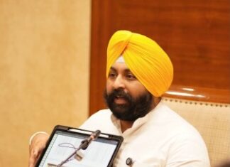 ਪਿਛਲੀਆਂ ਸਰਕਾਰਾਂ ਜੋ ਦਹਾਕਿਆਂ ‘ਚ ਨਾ ਕਰ ਸਕੀਆਂ, ਉਹ ਭਗਵੰਤ ਮਾਨ ਸਰਕਾਰ ਨੇ ਸਿਰਫ਼ ਸਾਢੇ ਚਾਰ ਸਾਲਾਂ ਵਿੱਚ ਕਰ ਵਿਖਾਇਆ: ਹਰਜੋਤ ਸਿੰਘ ਬੈਂਸ
