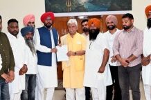 ਪੰਜਾਬ ਦੇ ਸਰਹੱਦੀ ਇਲਾਕਿਆਂ ਨੂੰ ਹੜ੍ਹਾਂ ਤੋਂ ਬਚਾਉਣ ਲਈ ‘ਆਪ’ ਵਿਧਾਇਕ ਧਾਲੀਵਾਲ ਨੇ ਜੰਮੂ-ਕਸ਼ਮੀਰ ਦੇ ਉਪ ਰਾਜਪਾਲ ਮਨੋਜ ਸਿਨਹਾ ਨਾਲ ਕੀਤੀ ਮੁਲਾਕਾਤ, ਉੱਜ ਨਦੀ ‘ਤੇ ਬੰਨ੍ਹ ਬਣਾਉਣ ਦੀ ਚੁੱਕੀ ਮੰਗ