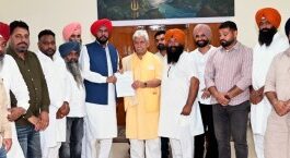 ਪੰਜਾਬ ਦੇ ਸਰਹੱਦੀ ਇਲਾਕਿਆਂ ਨੂੰ ਹੜ੍ਹਾਂ ਤੋਂ ਬਚਾਉਣ ਲਈ ‘ਆਪ’ ਵਿਧਾਇਕ ਧਾਲੀਵਾਲ ਨੇ ਜੰਮੂ-ਕਸ਼ਮੀਰ ਦੇ ਉਪ ਰਾਜਪਾਲ ਮਨੋਜ ਸਿਨਹਾ ਨਾਲ ਕੀਤੀ ਮੁਲਾਕਾਤ, ਉੱਜ ਨਦੀ ‘ਤੇ ਬੰਨ੍ਹ ਬਣਾਉਣ ਦੀ ਚੁੱਕੀ ਮੰਗ