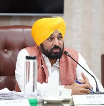 ਮੁੱਖ ਮੰਤਰੀ ਸਿਹਤ ਯੋਜਨਾ ਕਾਰਡਾਂ ਦੀ ਵੰਡ ਵਿੱਚ ਪੰਜਾਬ ਨੇ ਤੇਜ਼ ਕੀਤੀ ਰਫ਼ਤਾਰ; ਜਲਦ ਹੀ ਜ਼ਿਲ੍ਹਿਆਂ ਤੱਕ ਪਹੁੰਚਣਗੇ 33 ਲੱਖ ਕਾਰਡ