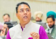 ਸਾਢੇ 4 ਸਾਲਾਂ ‘ਚ 68 ਹਜ਼ਾਰ ਤੋਂ ਵੱਧ ਸਰਕਾਰੀ ਨੌਕਰੀਆਂ, 1.83 ਲੱਖ ਕਰੋੜ ਦੇ ਨਿਵੇਸ਼ ਨਾਲ 6.36 ਲੱਖ ਪ੍ਰਾਈਵੇਟ ਨੌਕਰੀਆਂ ਦੇ ਮੌਕੇ ਪੈਦਾ ਕੀਤੇ: ਨੌਜਵਾਨਾਂ ਲਈ ਸਾਜ਼ਗਾਰ ਮਾਹੌਲ ਸਿਰਜ ਰਹੀ ਹੈ ਮਾਨ ਸਰਕਾਰ: ਅਮਨ ਅਰੋੜਾ