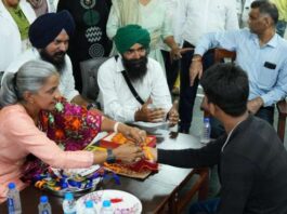 ਰੱਖੜੀ ਦੇ ਤਿਉਹਾਰ ਨੇ ਪੰਜਾਬ ਦੇ ਨਸ਼ਾ ਮੁਕਤੀ ਕੇਂਦਰਾਂ ਵਿੱਚ ਪਰਿਵਾਰਾਂ ਨੂੰ ਜੋੜਿਆ, ਨਸ਼ਾ ਮੁਕਤੀ ਅਤੇ ਉਮੀਦ ਦਾ ਸੰਦੇਸ਼ ਕੀਤਾ ਮਜ਼ਬੂਤ