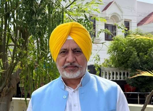 ‘ਬੇਅਦਬੀ’ ਪਾਰਟੀ (ਅਕਾਲੀ ਦਲ) ਆਪਣੀ ਸਾਰੀ ਸਾਖ ਗੁਆ ਚੁੱਕੀ ਹੈ, ਹੁਣ ਸਿਆਸਤ ਵਿੱਚ ਵਾਪਸੀ ਲਈ ਭਾਜਪਾ ਨਾਲ ਸਮਝੌਤਾ ਕਰਨ ਲਈ ਤਰਲੋ-ਮੱਛੀ ਹੋ ਰਹੀ ਹੈ: ਬਲਤੇਜ ਪੰਨੂ