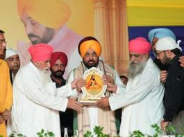 ਮੁੱਖ ਮੰਤਰੀ ਭਗਵੰਤ ਸਿੰਘ ਮਾਨ ਨੇ ਸ੍ਰੀ ਗੁਰੂ ਰਵਿਦਾਸ ਬਾਣੀ ਅਧਿਐਨ ਕੇਂਦਰ ਦਾ ਨੀਂਹ ਪੱਥਰ ਰੱਖਿਆ