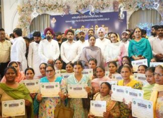 ਆਂਗਣਵਾੜੀ ਵਰਕਰ ‘ਨਸ਼ਾ ਮੁਕਤੀ ਮਿੱਤਰ’ ਵਜੋਂ ਪੰਜਾਬ ਦੇ ‘ਯੁੱਧ ਨਸ਼ਿਆਂ ਵਿਰੁੱਧ’ ਅਭਿਆਨ ਨਾਲ ਜੁੜੀਆਂ