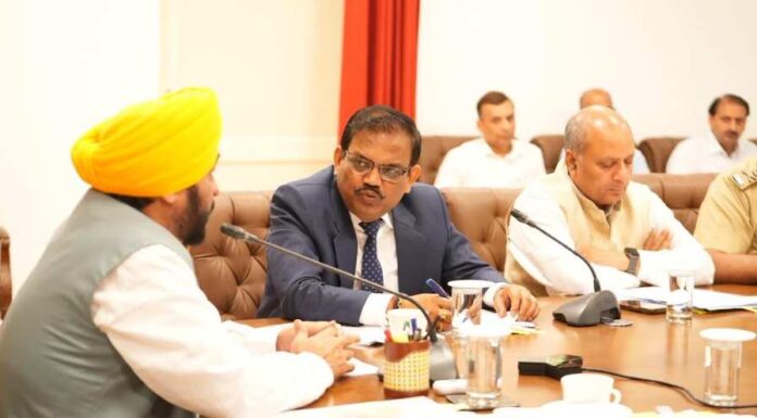 ਮੁੱਖ ਮੰਤਰੀ ਭਗਵੰਤ ਸਿੰਘ ਮਾਨ ਵੱਲੋਂ ਵੱਖ-ਵੱਖ ਵਿਭਾਗਾਂ ਨੂੰ ਏਸ਼ੀਅਨ ਹਾਕੀ ਚੈਂਪੀਅਨਜ਼ ਟਰਾਫੀ ਲਈ ਵਿਸ਼ਵ ਪੱਧਰ ਦੇ ਪ੍ਰਬੰਧ ਯਕੀਨੀ ਬਣਾਉਣ ਦੇ ਆਦੇਸ਼