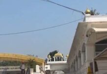 ਮੋਦੀ ਦੀ ਦਿੱਲੀ ਪੁਲਿਸ ਜੁੱਤੇ ਪਾ ਕੇ ਅਤੇ ਨੰਗੇ ਸਿਰ ਗੁਰਦੁਆਰਾ ਬੰਗਲਾ ਸਾਹਿਬ ਵਿੱਚ ਦਾਖਲ ਹੋਈ, ਗੁਰੂ ਘਰ ਦੀ ਪਵਿੱਤਰਤਾ ਦੀ ਉਲੰਘਣਾ ਕੀਤੀ: ਕੁਲਤਾਰ ਸਿੰਘ ਸੰਧਵਾਂ